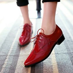 נעלי אוקספורד מעור לאישה בשני צבעים