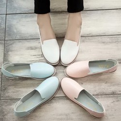 נעלי קנבס אופנתיות במגוון צבעים